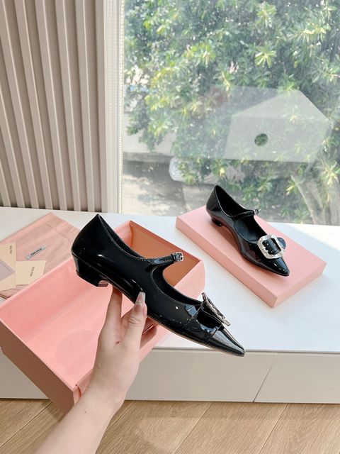 High Quality Replica Miumiu shoes for Women