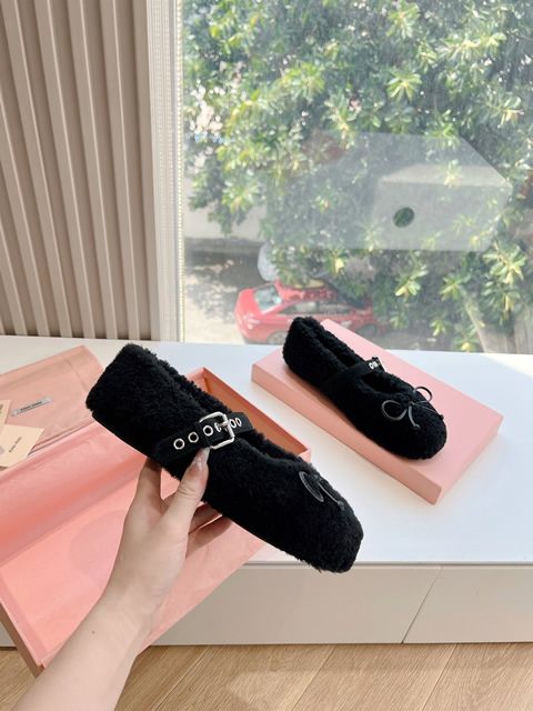 High Quality Replica Miumiu shoes for Women