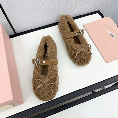 High Quality Replica Miumiu shoes for Women