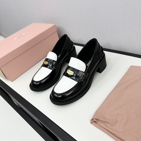 High Quality Replica Miumiu shoes for Women