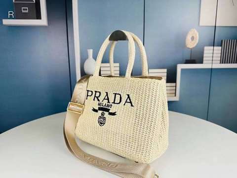 Replica Prada Bags model D6581