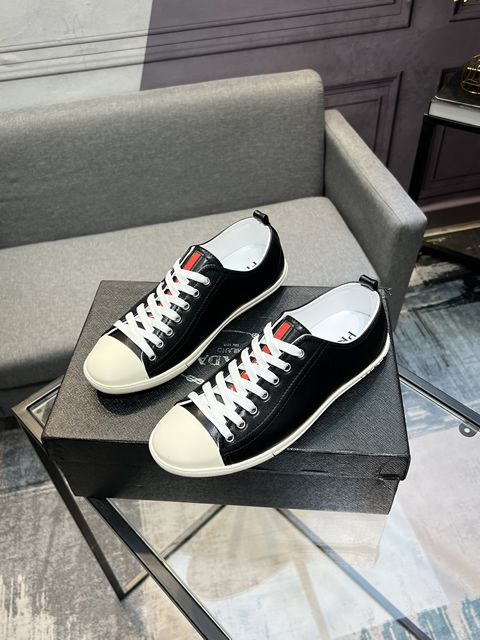 High Quality Replica Pradae Sneakers for Men