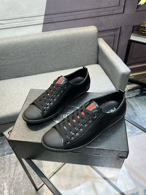 High Quality Replica Pradae Sneakers for Men