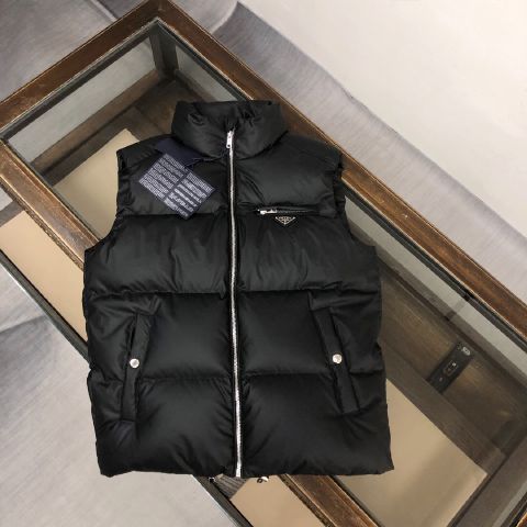 High Quality Replica Prada Man White Goose Down Vest