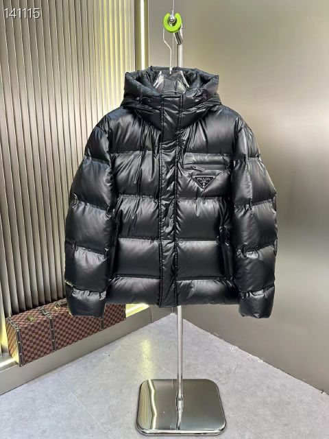 Top Quality Replica Prada Down Jackets For Men in White Duck Down