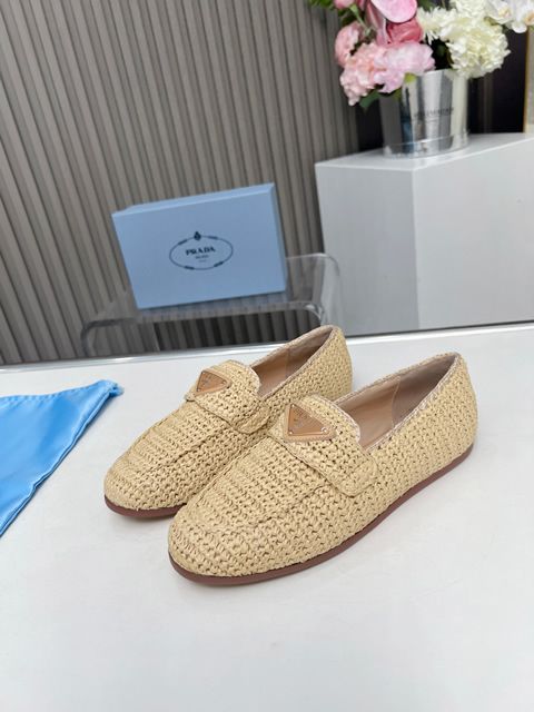 High Quality Replica Prada Flat shoes for Women