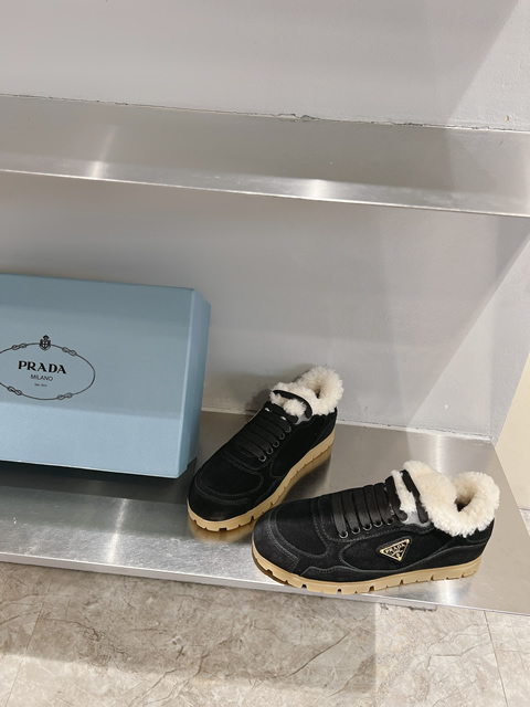 High Quality Replica Prada sneakers for Women