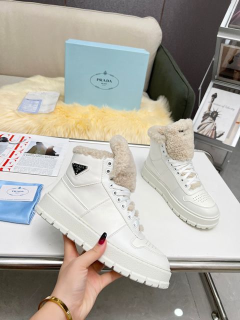 High Quality Replica Prada sneakers for Women