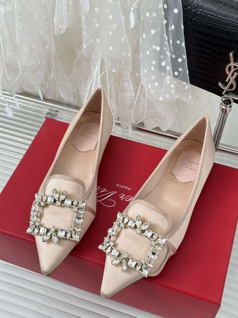 Replica High Quality Roger Vivier Shoes For Women