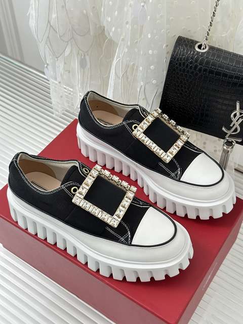 Replica High Quality Roger Vivier Shoes For Women