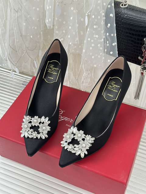 Replica High Quality Roger Vivier Shoes For Women