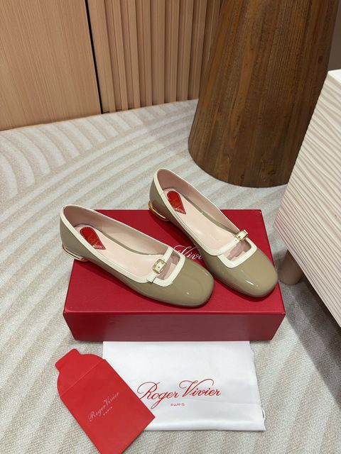 Replica High Quality Roger Vivier Shoes For Women