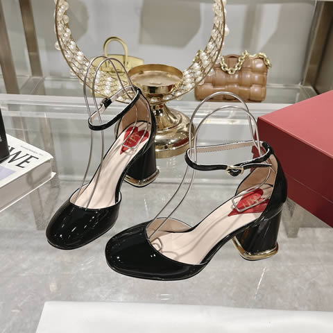 High Quality Replica Roger Vivier sandal for women