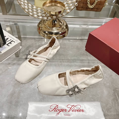 High Quality Replica Roger Vivier sandal in genuine leather for women